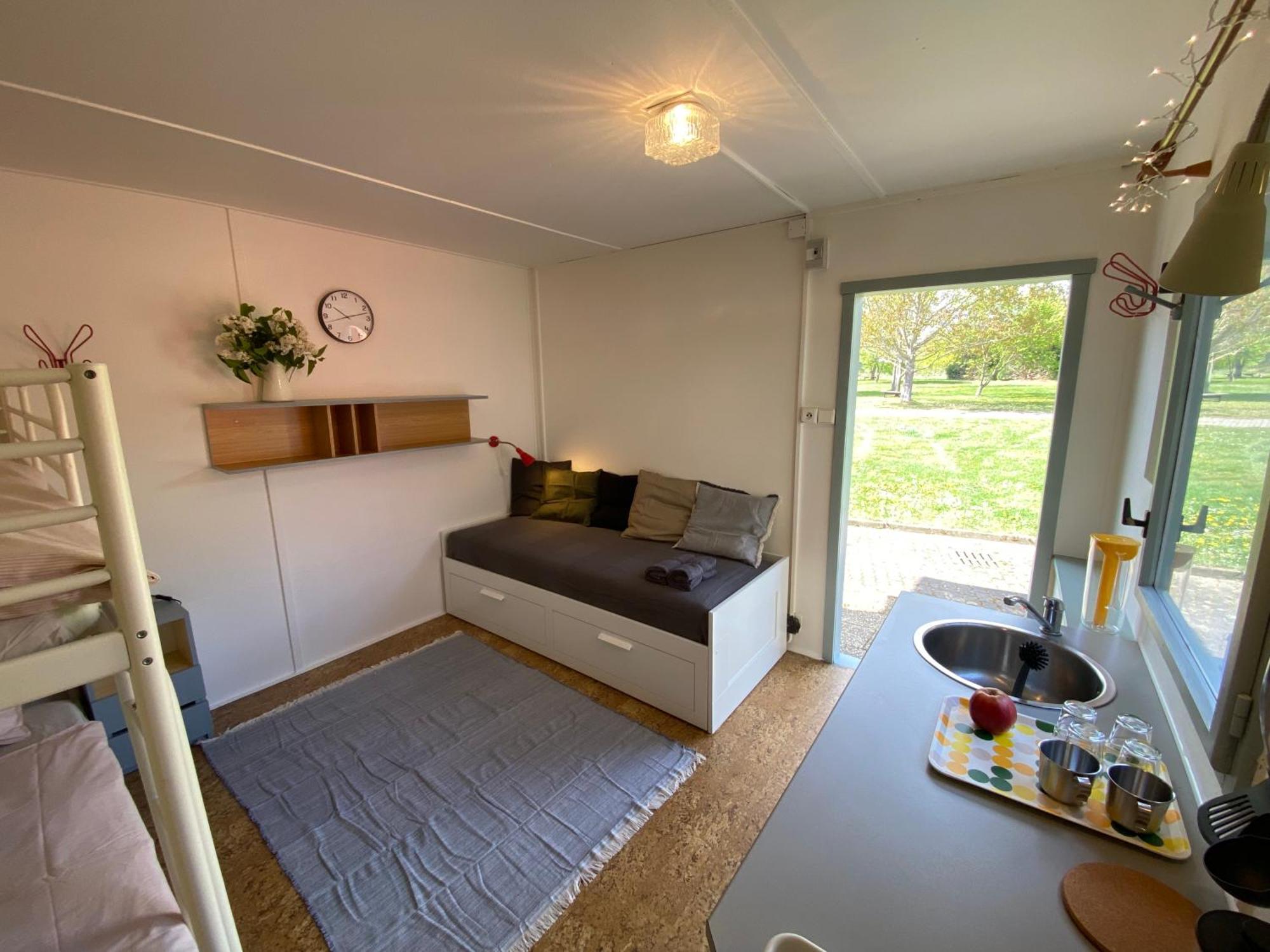 Prague Camping Dzban Dış mekan fotoğraf