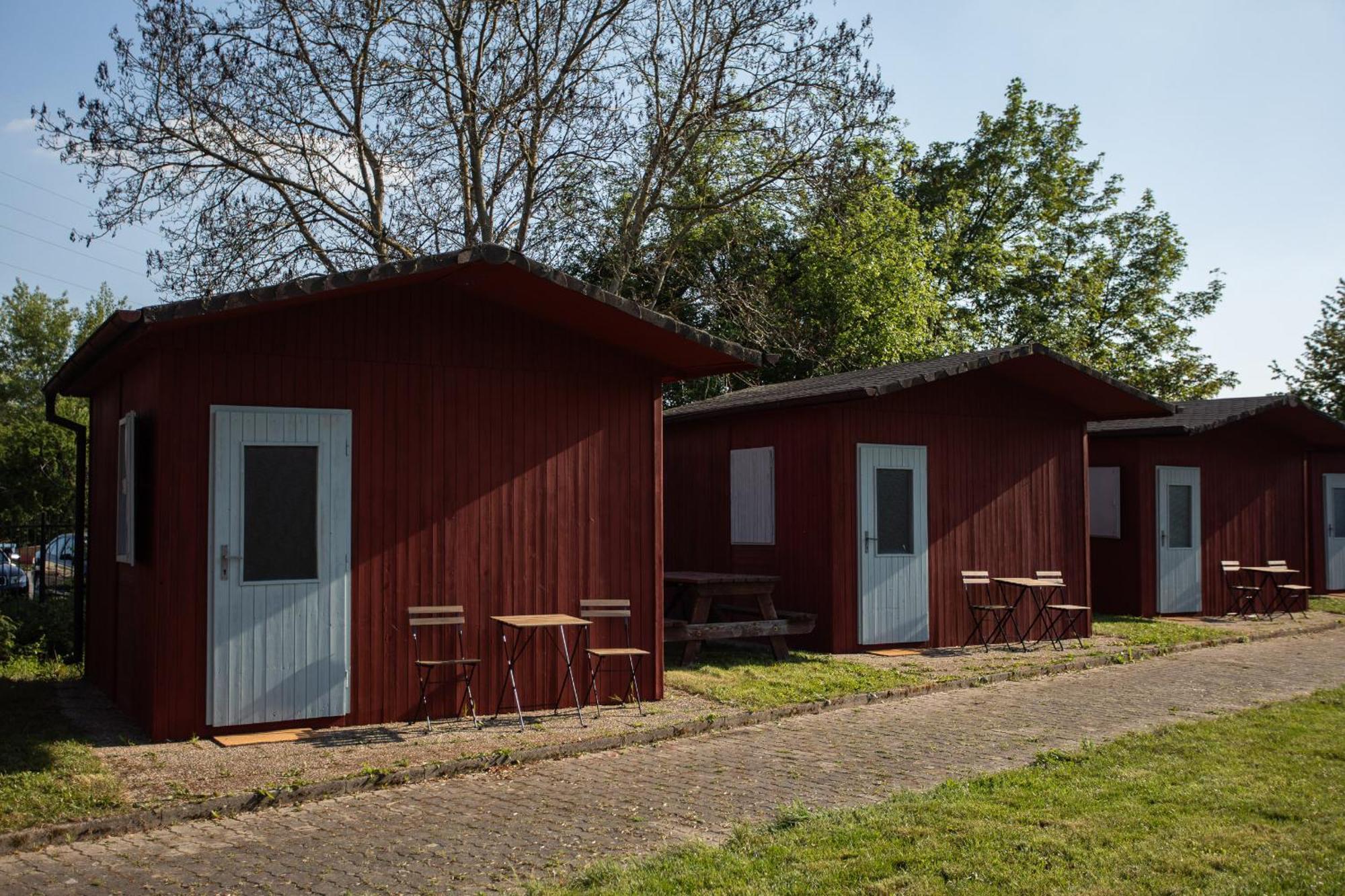 Prague Camping Dzban Dış mekan fotoğraf