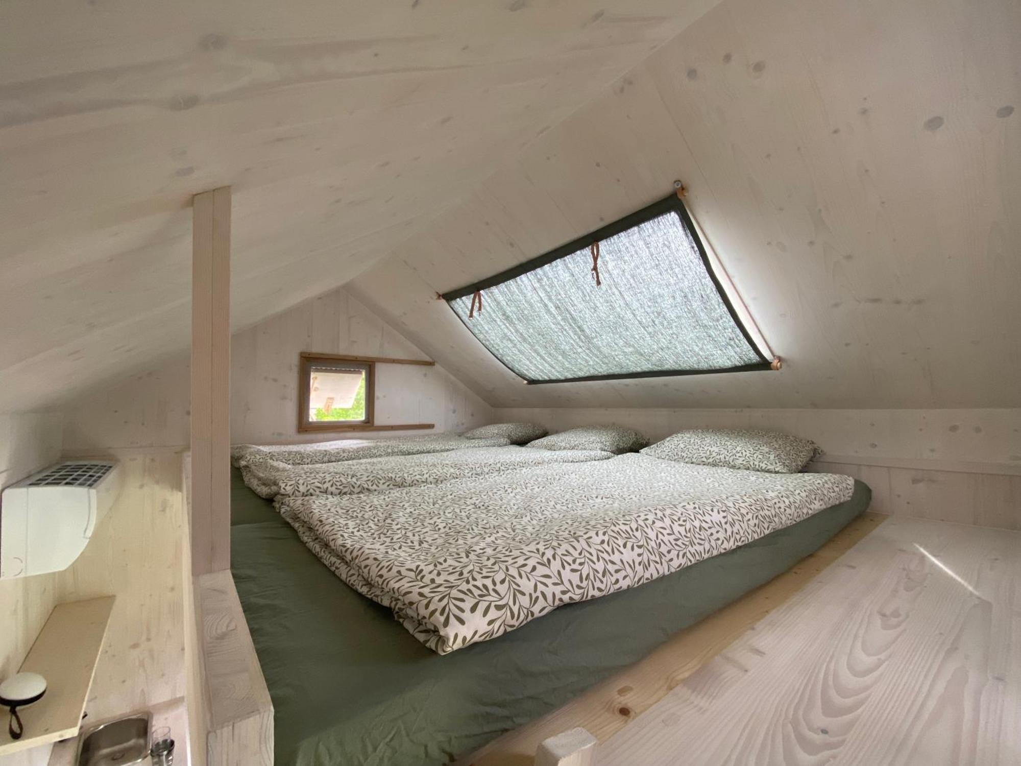 Prague Camping Dzban Dış mekan fotoğraf